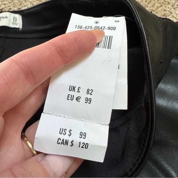 Abercrombie & Fitch Ultra High Rise Vegan Leather Ankle Straight Pant - Picture 5 of 7